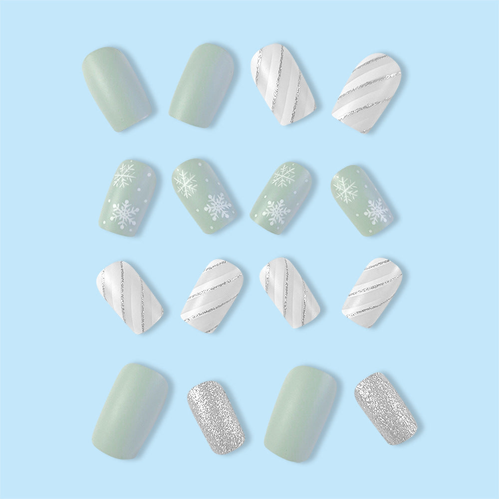 Wholesale Christmas Silver Snowflake Plastic Nail Polish Wearable Nails